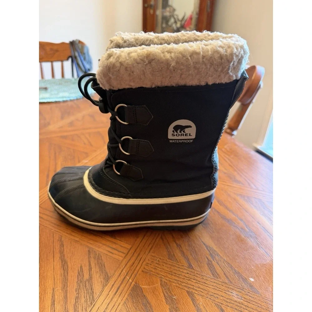Sorel Women's Caribou Waterproof Snow Boots In Black Stone Size 5